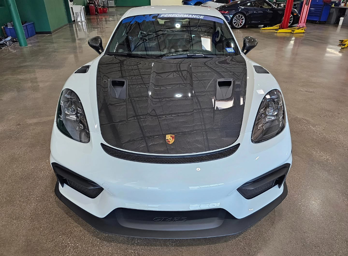 Porsche 718 GT4 RS front