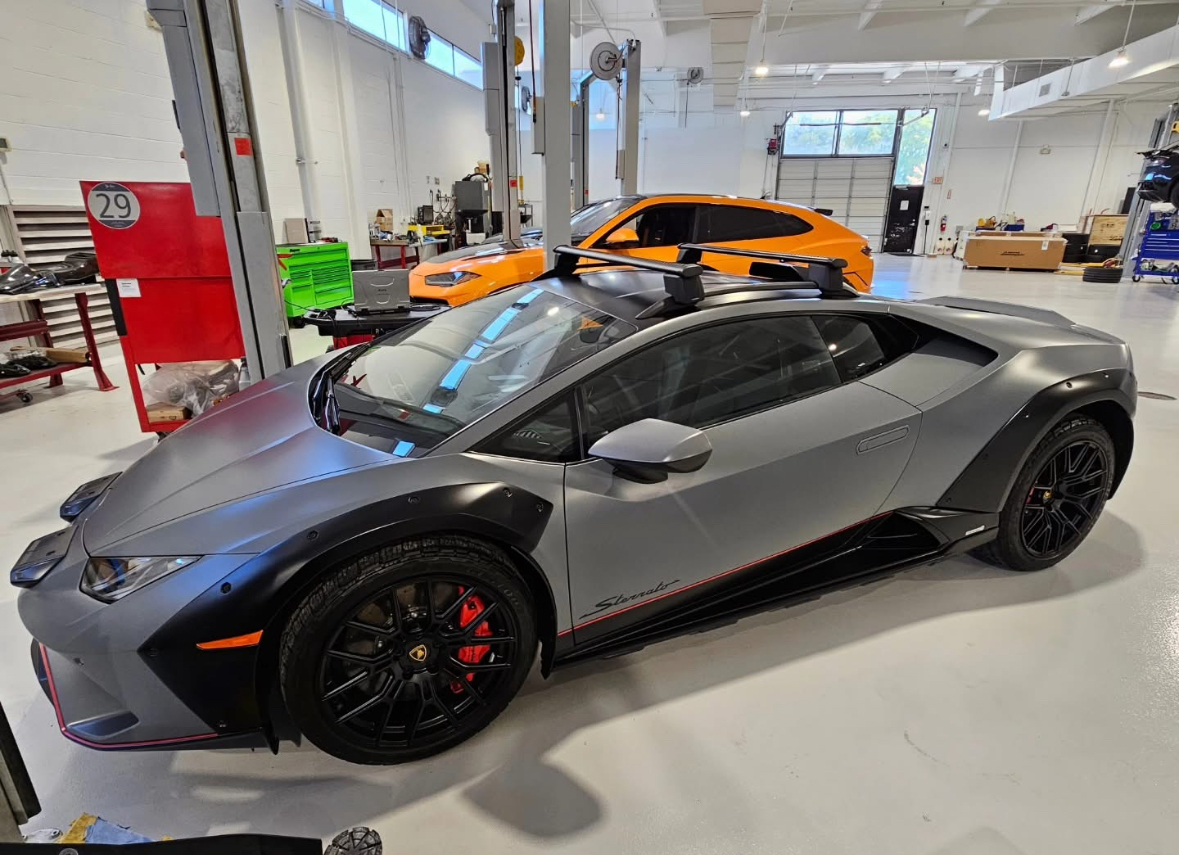 Porsche 718 Spyder blue